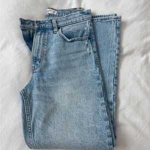 Abercrombie 90s Straight Ultra High Rise Jeans
